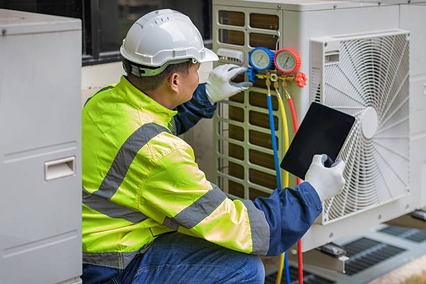Professional Hvac technician working in Trinity, FL